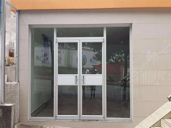 濟南肯德基門