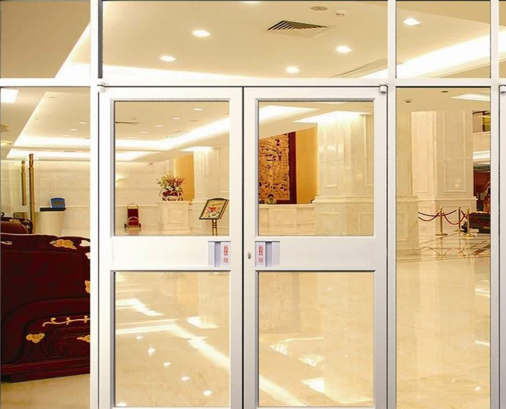 濟南肯德基門廠家在樹立品牌形象時走的彎路