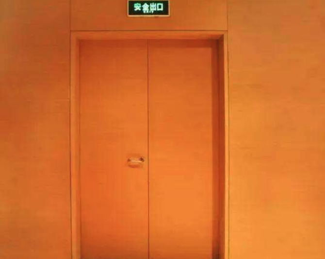 緊急疏散門