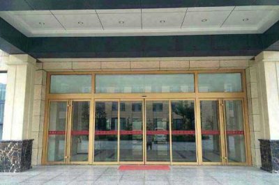 自動感應門的安裝要點及相關輔助配置