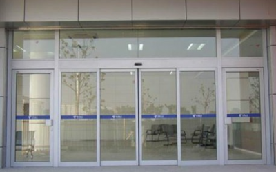 揭秘DEFE型材自動門廣泛應用的八大優(yōu)勢
