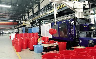 智能工廠賦能日用百貨銷售新生態(tài) 技術(shù)驅(qū)動(dòng)下的生產(chǎn)與消費(fèi)革新